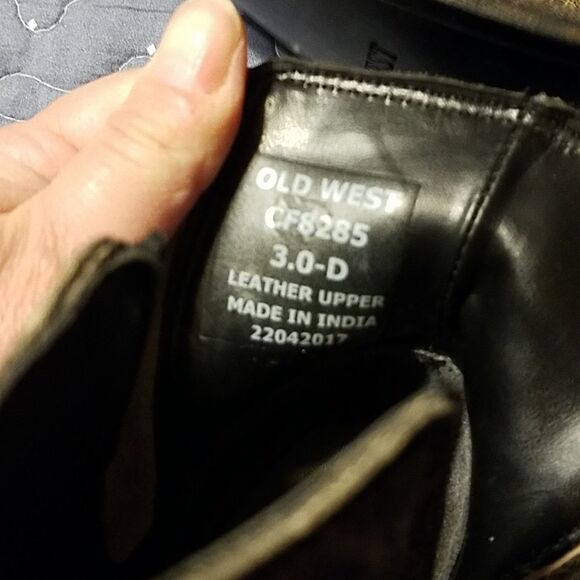 Old West ankle boots size 3.0 D - Picture 5 of 5